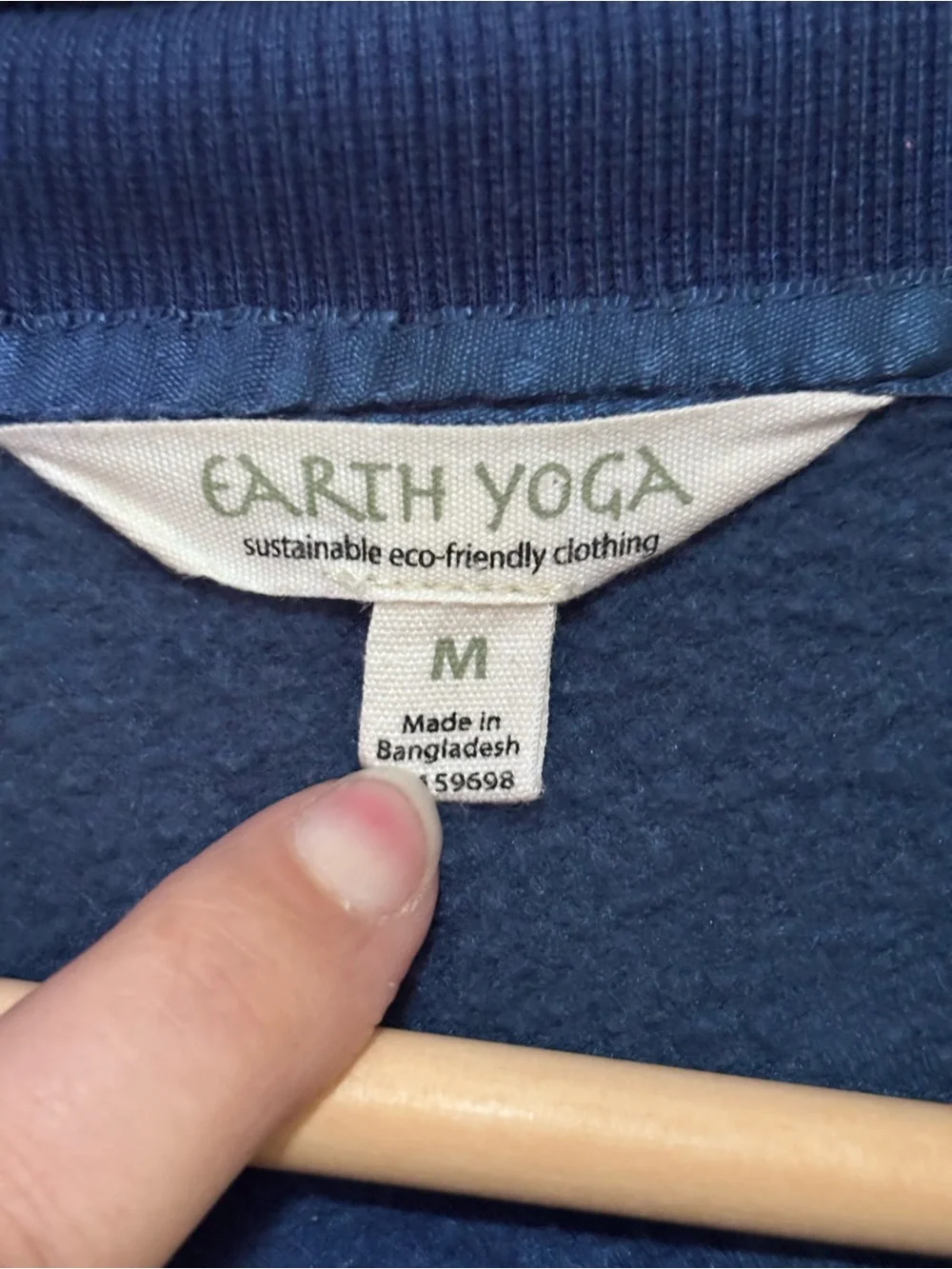 Earth Yoga Women’s Blue Pullover Half‎ Zip Sweatshirt M